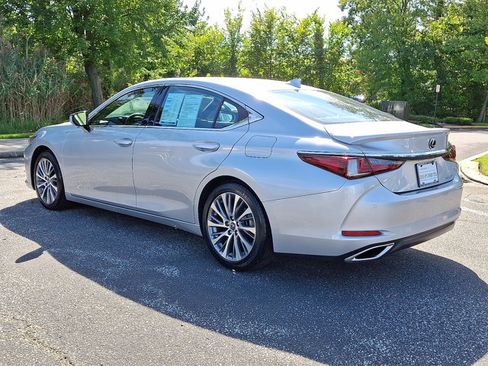 Used 2021 Lexus ES 350 w/ Premium Package image 4