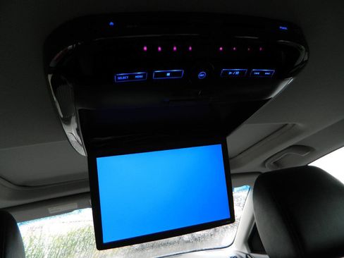 Used 2010 MAZDA CX-9 Grand Touring w/ Moonroof & Bose Audio Pkg AWD/4WD image 21