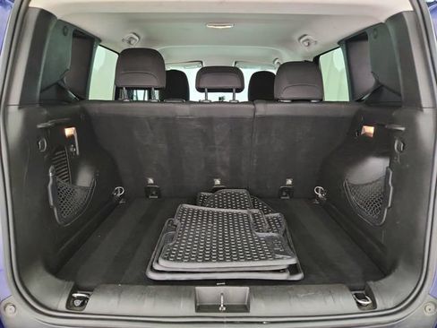 Used 2017 Jeep Renegade Trailhawk AWD/4WD image 27