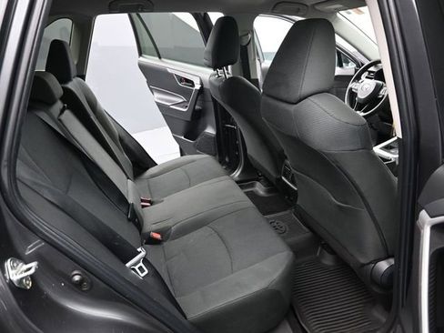 Used 2023 Toyota RAV4 LE image 27