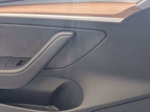 Used 2023 Tesla Model 3 Standard Range image 20