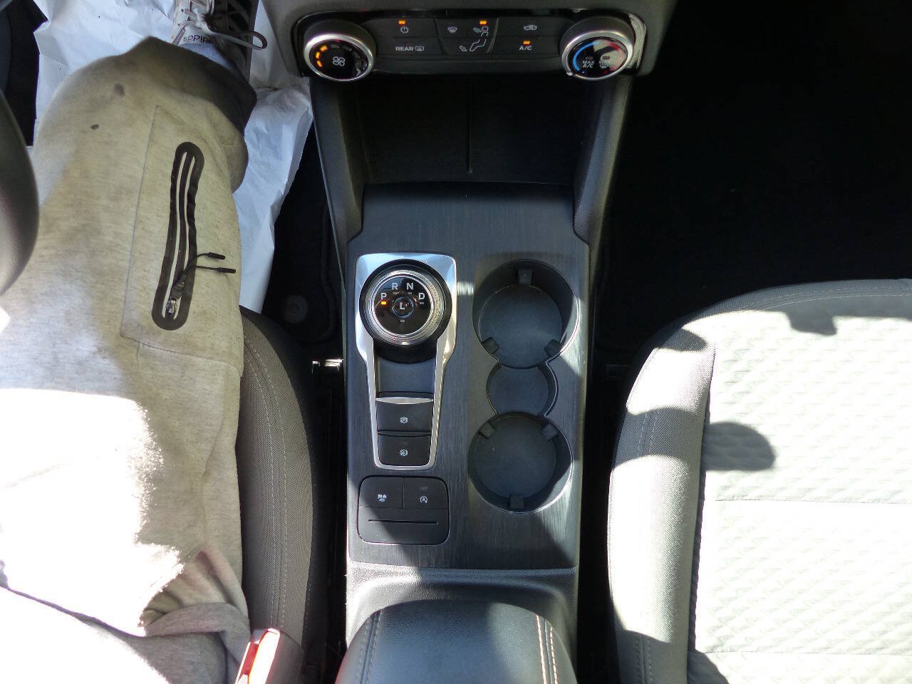Used 2021 Ford Escape SE FWD image 32