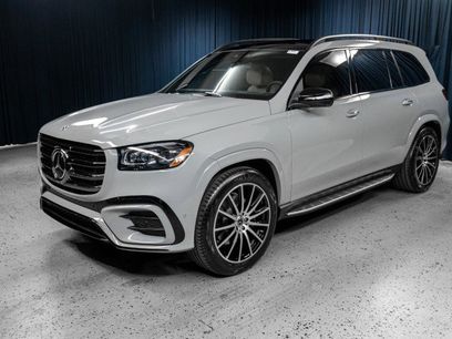New 2026 Mercedes-Benz GLS 450 4MATIC