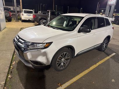 Used 2017 Mitsubishi Outlander ES