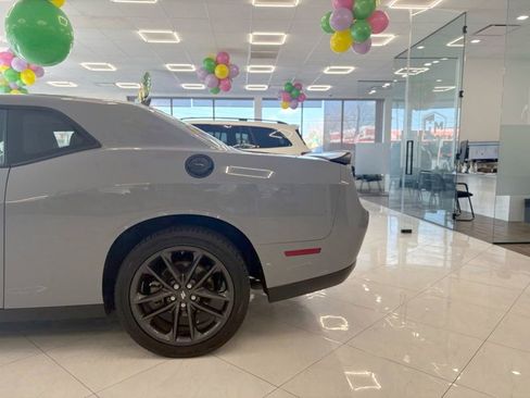 Used 2022 Dodge Challenger GT w/ Plus Package image 7