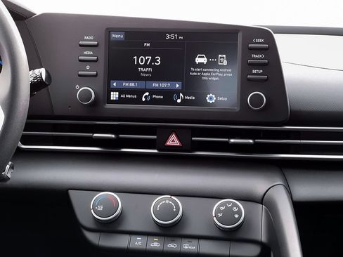 New 2026 Hyundai Elantra SE FWD image 19