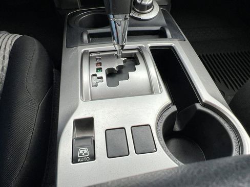 Used 2022 Toyota 4Runner SR5 image 23