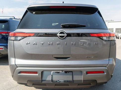 New 2026 Nissan Pathfinder SL AWD/4WD image 5