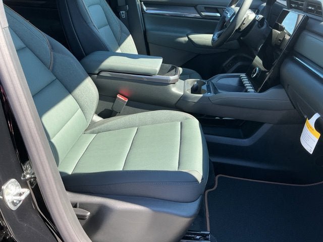 New 2027 GMC Terrain AT4 AWD/4WD image 17