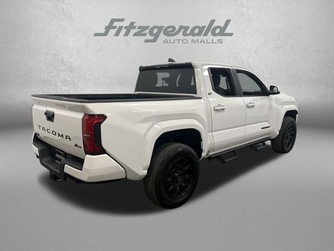 Used 2024 Toyota Tacoma SR5 image 7