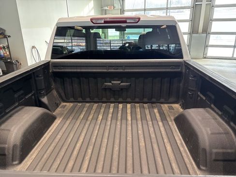 Certified 2021 Chevrolet Silverado 1500 RST AWD/4WD image 17