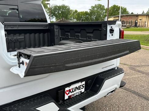 New 2026 GMC Sierra 1500 Denali AWD/4WD image 44