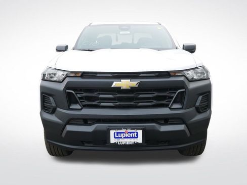 New 2026 Chevrolet Colorado W/T w/ WT Custom Package AWD/4WD image 12