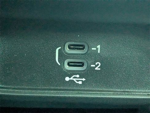 New 2026 Chrysler Pacifica Select image 24