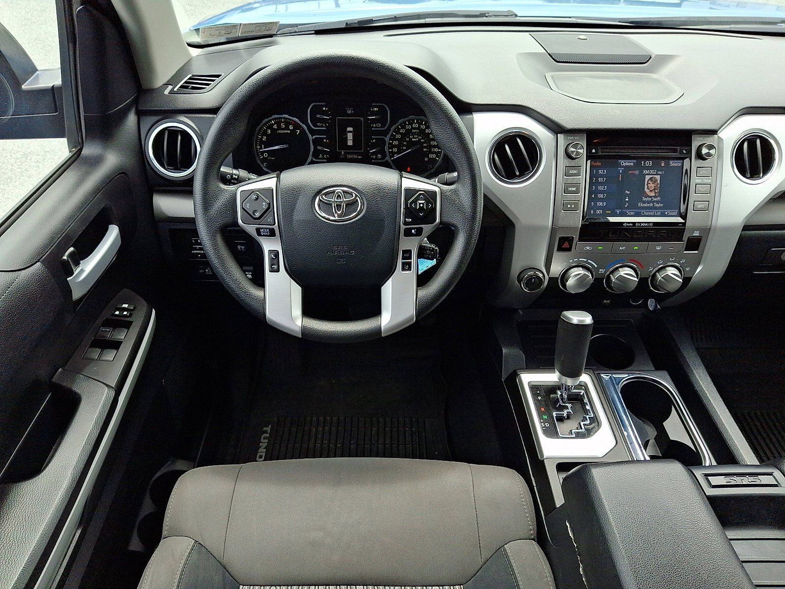 Used 2019 Toyota Tundra SR5 w/ SR5 Upgrade Package AWD/4WD image 13