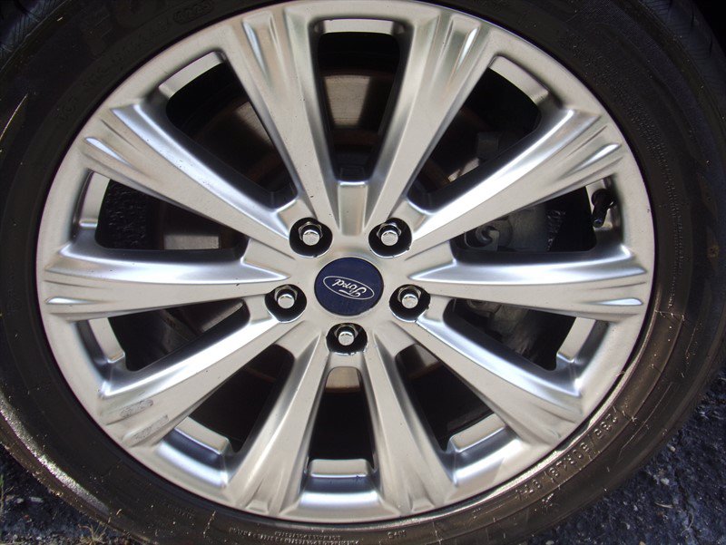 Used 2017 Ford Escape Titanium w/ Equipment Group 301A AWD/4WD image 15