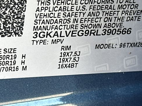 Used 2024 GMC Terrain SLT w/ Tech Package AWD/4WD image 33