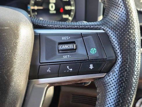 Used 2022 Mitsubishi Outlander SE image 27