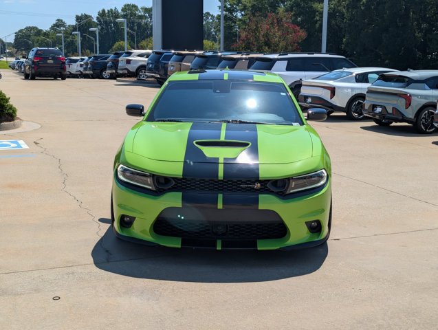 Used 2023 Dodge Charger Scat Pack w/ Plus Group RWD image 2