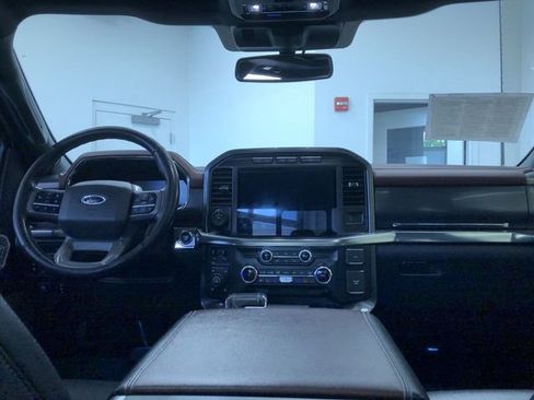 Used 2022 Ford F150 Lariat w/ Equipment Group 502A High AWD/4WD image 15