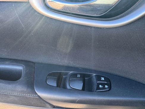 Used 2015 Nissan Sentra SV w/ Style Package image 26