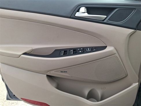 Used 2021 Hyundai Tucson Ultimate image 12