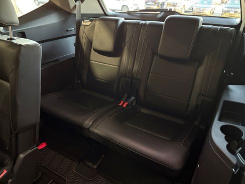 Used 2023 Volkswagen Atlas SE w/ Panoramic Sunroof Package image 27