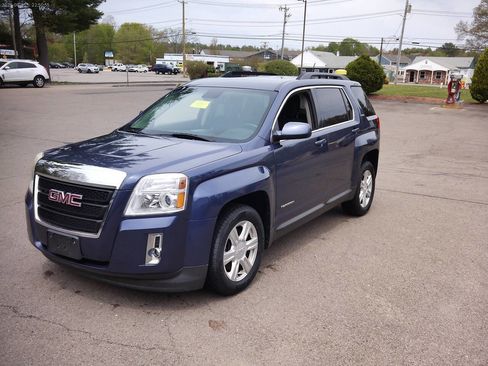 Used 2014 GMC Terrain SLE AWD/4WD image 1
