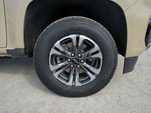 Used 2022 Chevrolet Colorado Z71 image 11