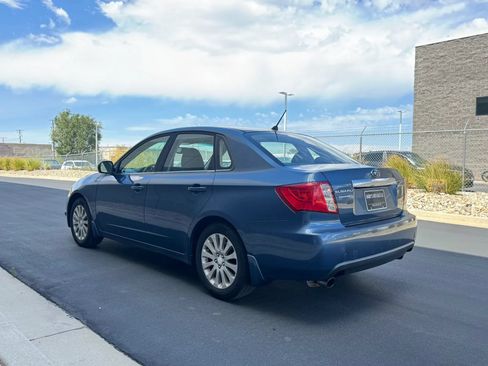 Used 2011 Subaru Impreza 2.5i Premium w/ PWR Moonroof Value Pkg AWD/4WD image 3