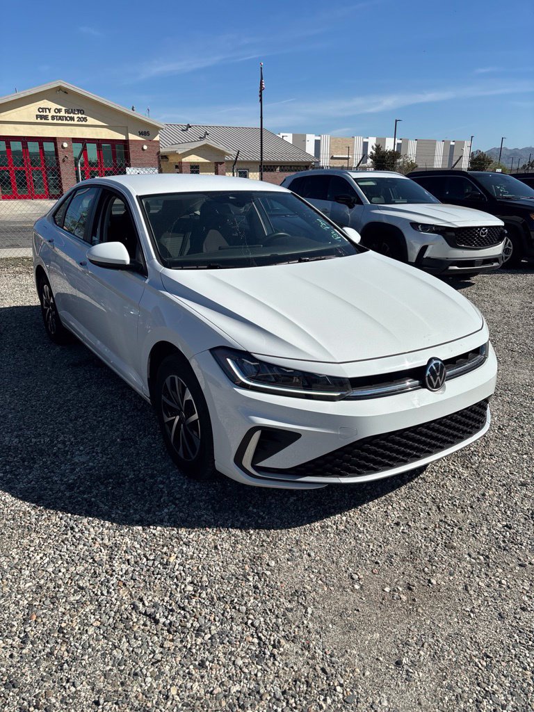Used 2025 Volkswagen Jetta S FWD image 3