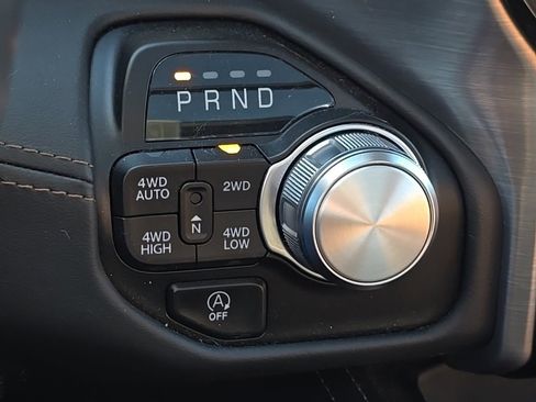 Used 2023 RAM 1500 Limited w/ Trailer Tow Group image 15