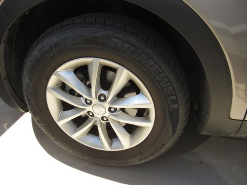 Used 2018 Kia Sorento LX AWD/4WD image 5