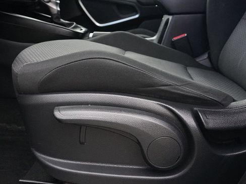 Used 2020 Kia Soul LX FWD image 21