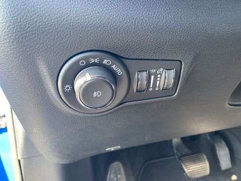 New 2026 Jeep Compass Latitude AWD/4WD image 14