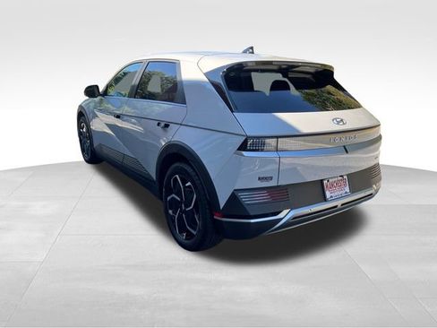 Used 2023 Hyundai Ioniq 5 SEL w/ Cargo Package image 7