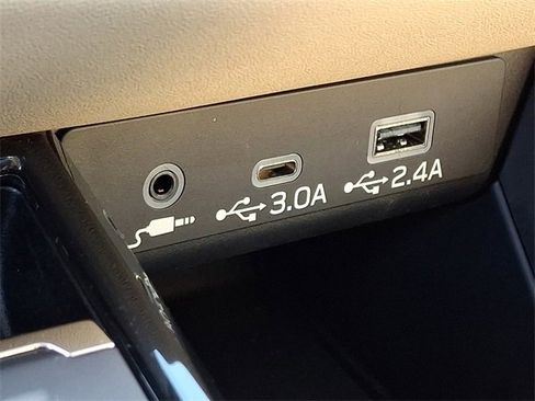 Certified 2024 Subaru Outback Limited image 26