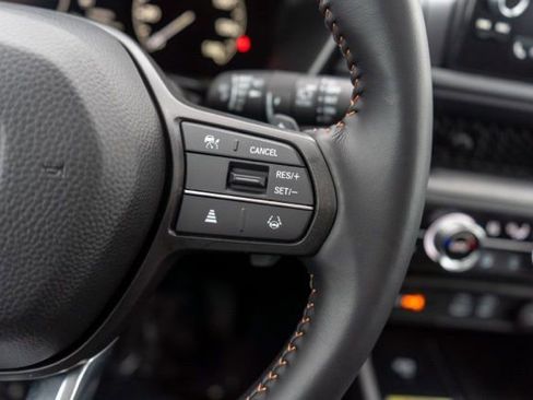 Used 2025 Honda CR-V Sport-L image 16