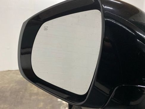 Used 2020 INFINITI QX60 Luxe w/ Essential Package FWD image 97
