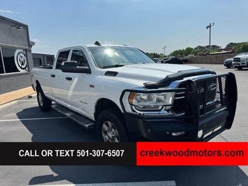 Used 2020 RAM 2500 Tradesman w/ Chrome Appearance Group AWD/4WD image 2