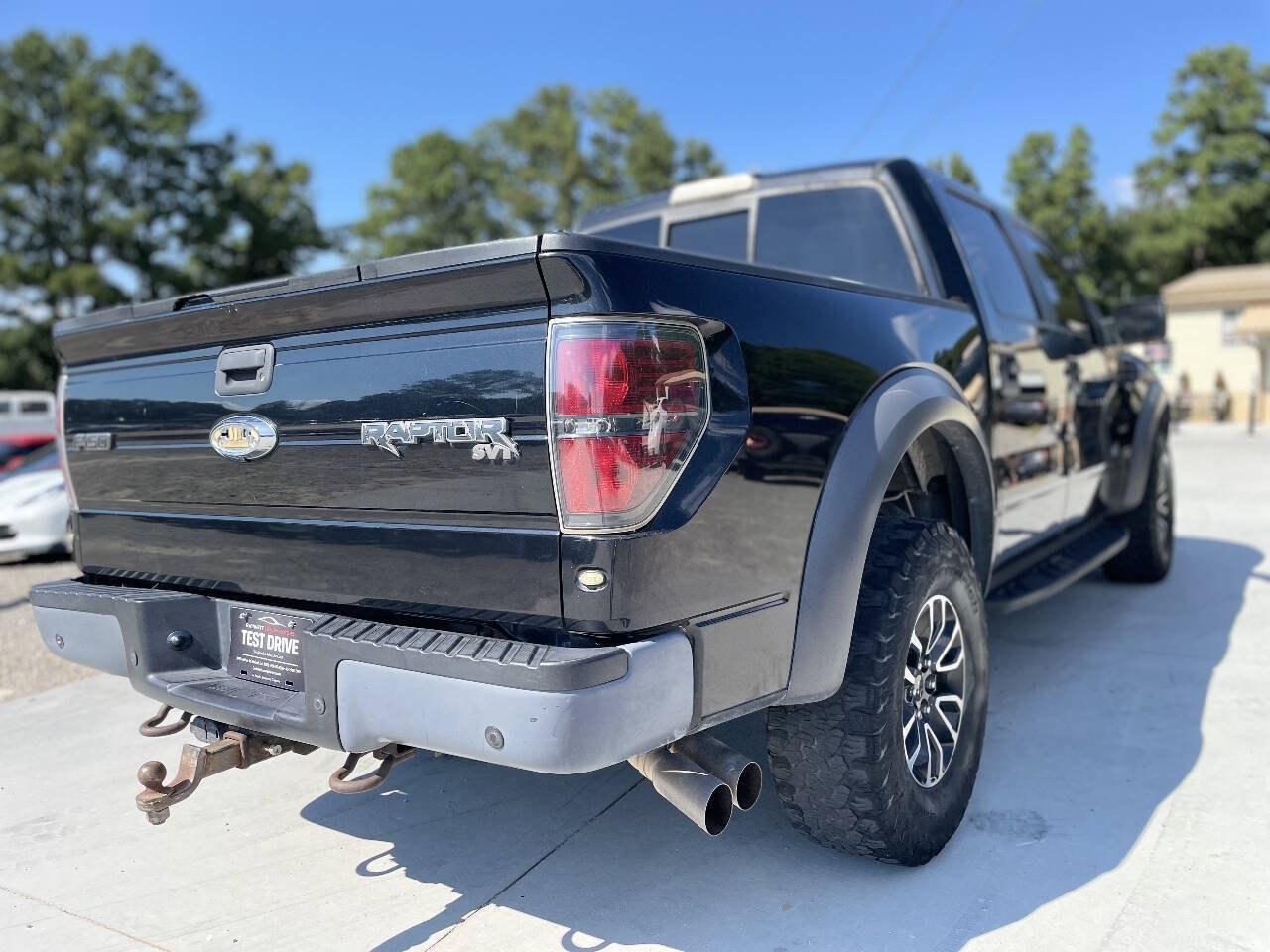 Used 2014 Ford F150 Raptor w/ Equipment Group 801A Luxury AWD/4WD image 8