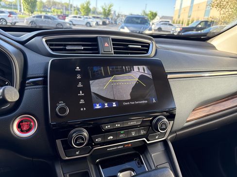 Used 2020 Honda CR-V Touring image 25