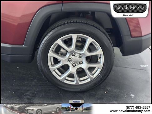 Used 2022 Jeep Compass Latitude image 6