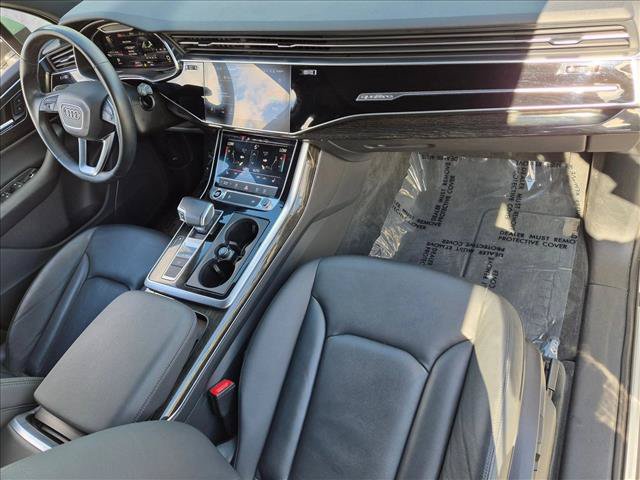 Used 2022 Audi Q7 2.0T Premium w/ Convenience Package AWD/4WD image 19