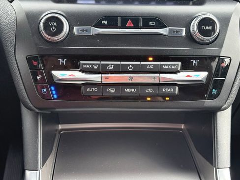 Used 2020 Ford Explorer ST w/ Premium Technology Package image 12