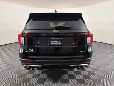 Used 2025 Ford Explorer Platinum w/ Ultimate Package AWD/4WD image 4