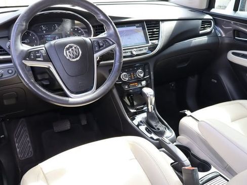 Used 2019 Buick Encore Essence w/ Experience Buick Package AWD/4WD image 5