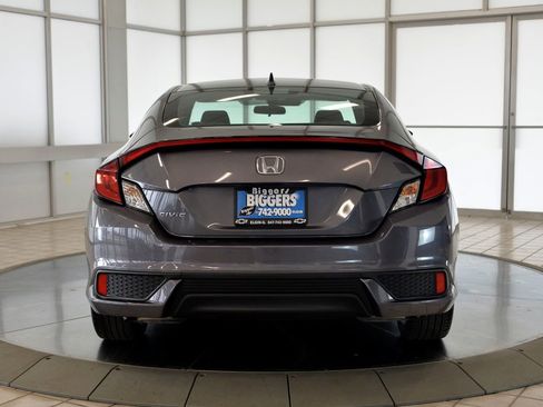 Used 2020 Honda Civic EX image 7