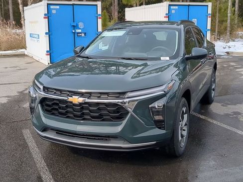 New 2026 Chevrolet Trax LT w/ LT Convenience Package image 9