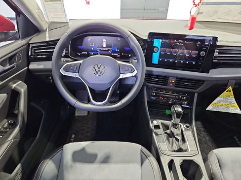 New 2027 Volkswagen Jetta SE FWD image 14